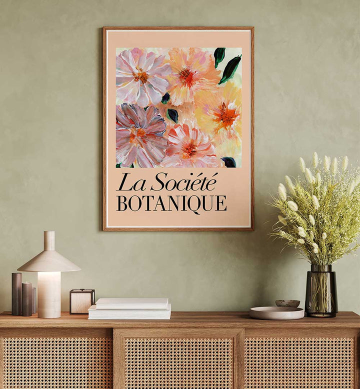 Discover the charm of BOTANIQUE PEACH, FLORAL FLOWER PAINTINGS, brightening any space with vibrant floral artistry.