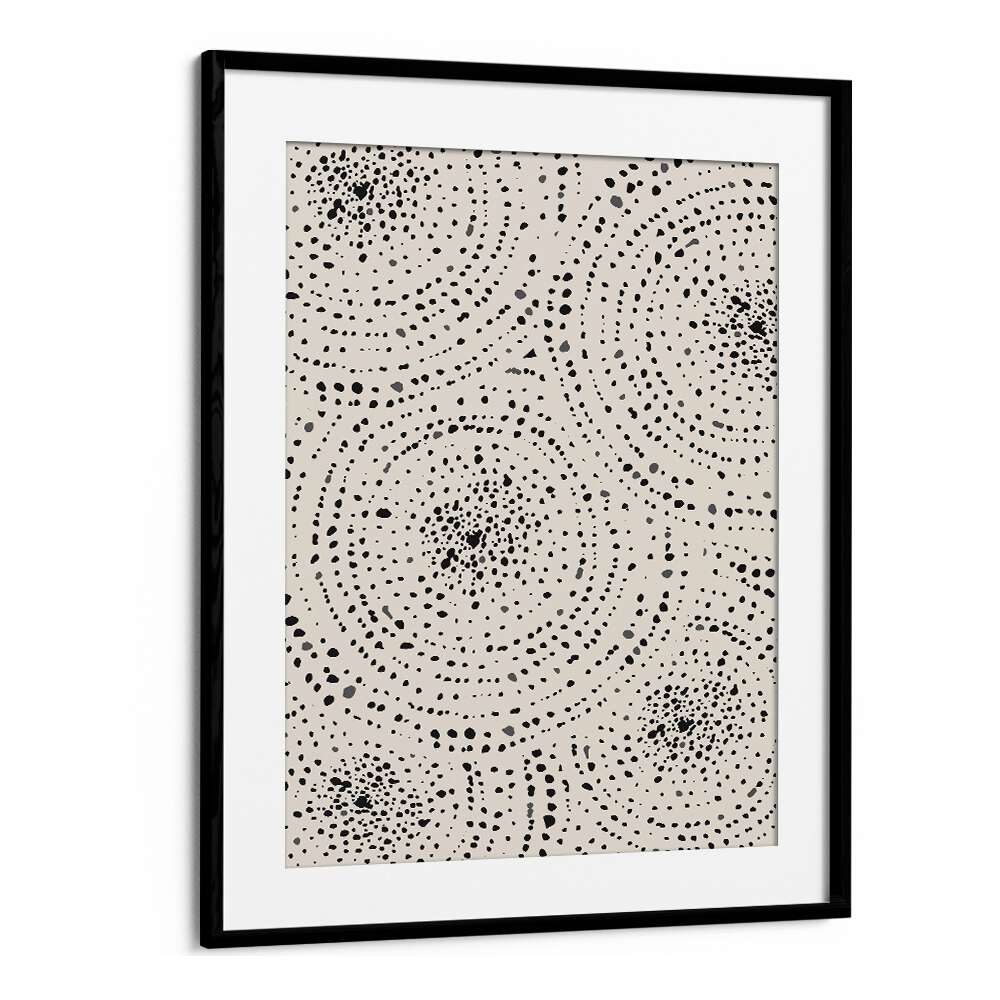 Stunning BOHO CIRCLES, BOHO ART PAINTINGS from The Miuus Studio to elevate your home decor with mesmerizing designs.