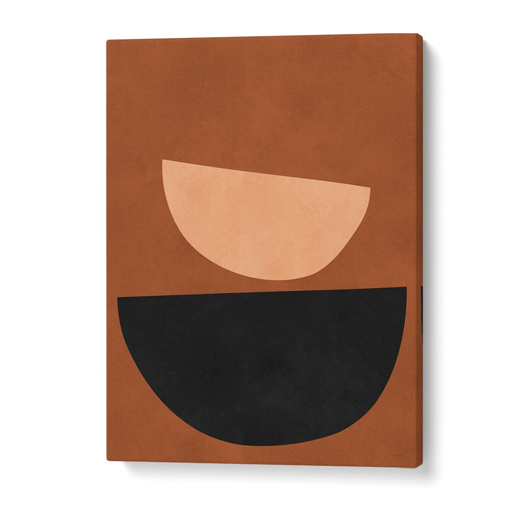 Transform your space with TRIBAL I, GEOMETRIC ART PRINTS featuring modern design and captivating cultural motifs.