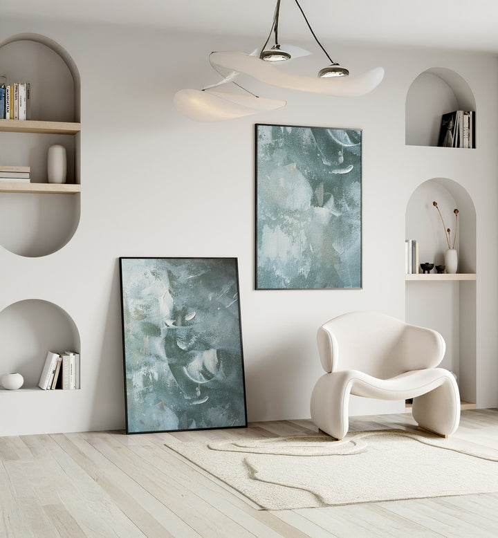 Enhance your decor with the GREEN AND WHITE ACRYLIC SET, SET OF 2 PAINTINGS, showcasing elegance and style.