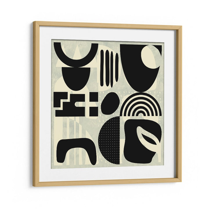 Elegant QUADRATE SW KOPIE I, ABSTRACT PAINTINGS in oak frame, perfect for enhancing modern spaces with vibrant art.