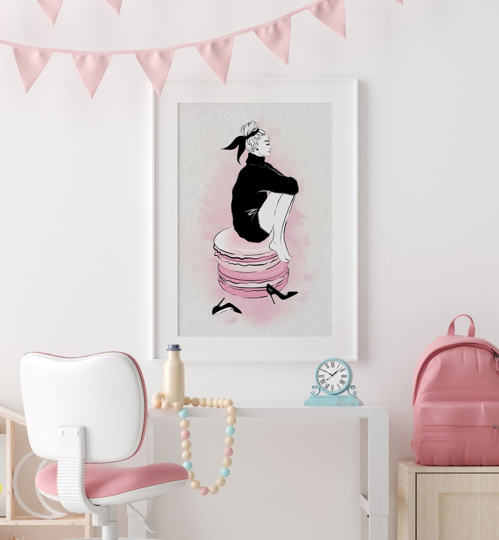 Stylish TRAVEL DIARIES GALLERY WALL decor perfect for showcasing your love for exploration and adventure in any space.