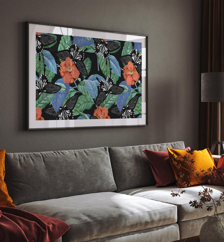 Enhance your living room with the Vintage Botanicals Gallery Wall, showcasing beautiful botanical prints and vibrant colors.