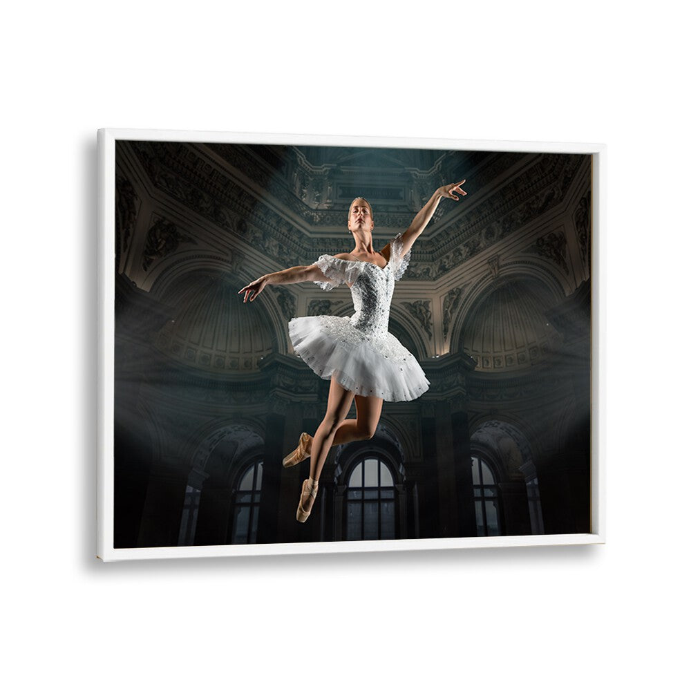 Elegant ballerina captured in mid-dance, showcasing our BALLERINA BLANCE, PHOTOGRAPHY PRINTS collection.
