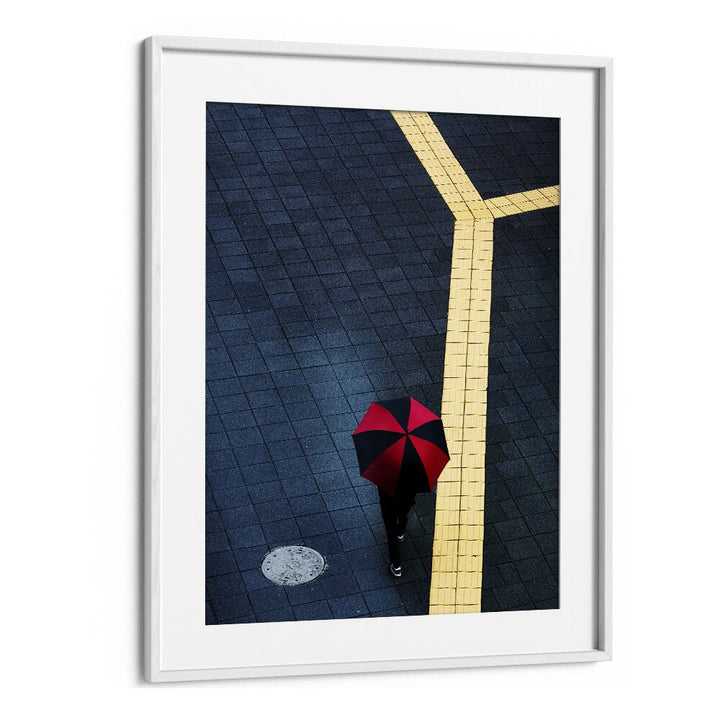Stunning Y, PHOTOGRAPHY PRINTS capture urban life with striking colors and dynamic street scenes. Perfect for any space.
