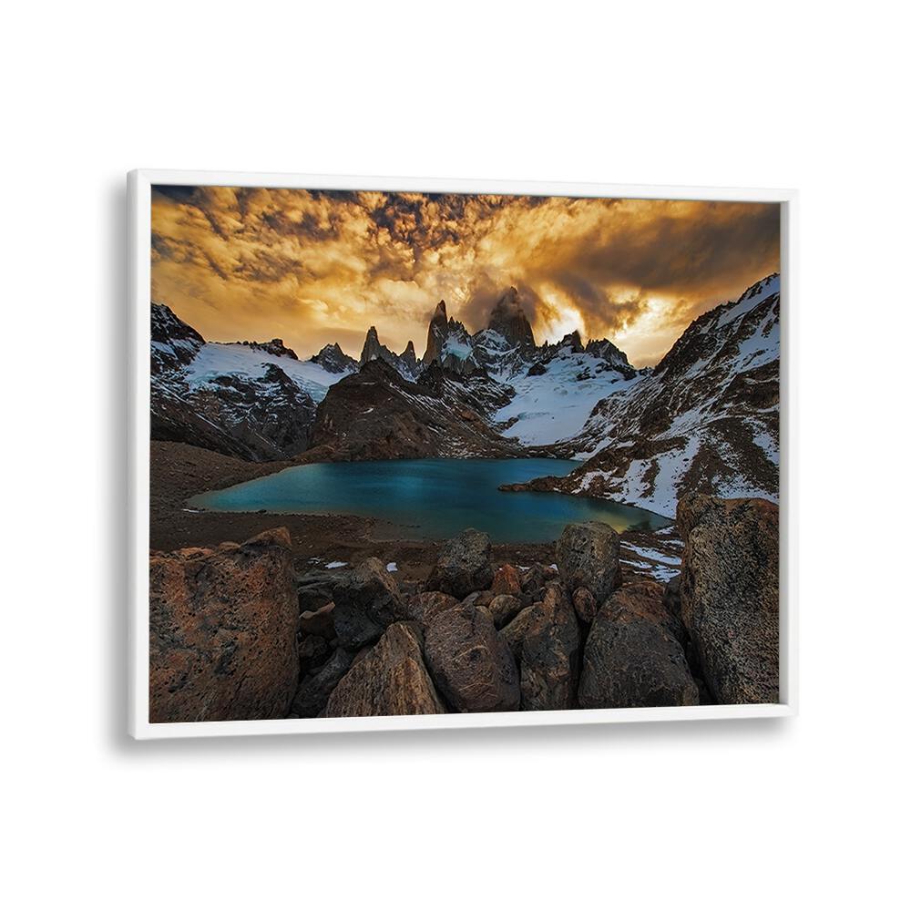 Stunning MOUNT FITZ ROY, PHOTOGRAPHY PRINTS showcasing dramatic peaks and tranquil waters, perfect for any space.