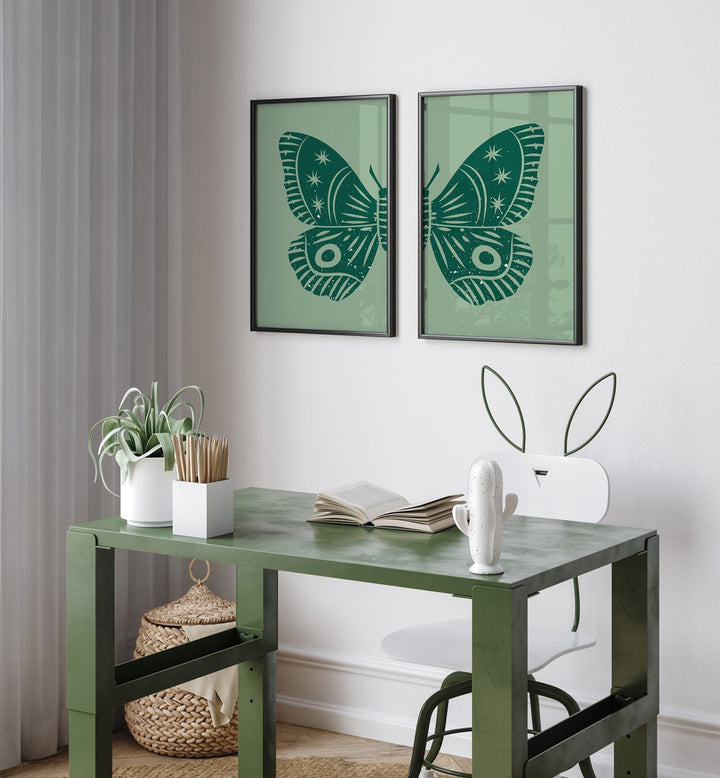 Enhance your decor with the GREEN BUTTERFLY, SET OF 2 PAINTINGS, featuring stunning botanical designs.