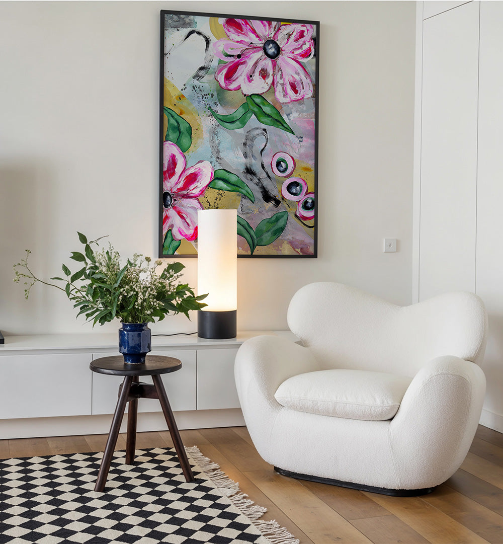 VIBRANT PINK FLOWERS AND GREEN LEAVES , FLORAL FLOWER PAINTINGS