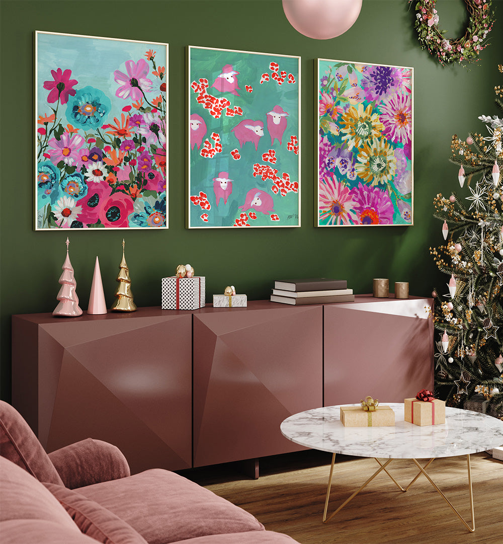 Living room with floral wall art, a Christmas tree, and decorative items.