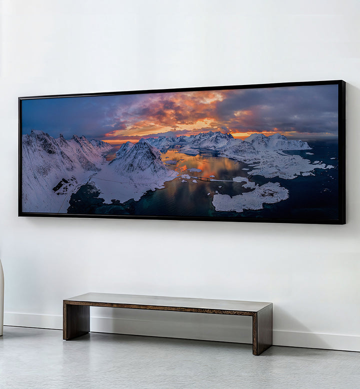 GLORIOUS II , PANORAMIC ART