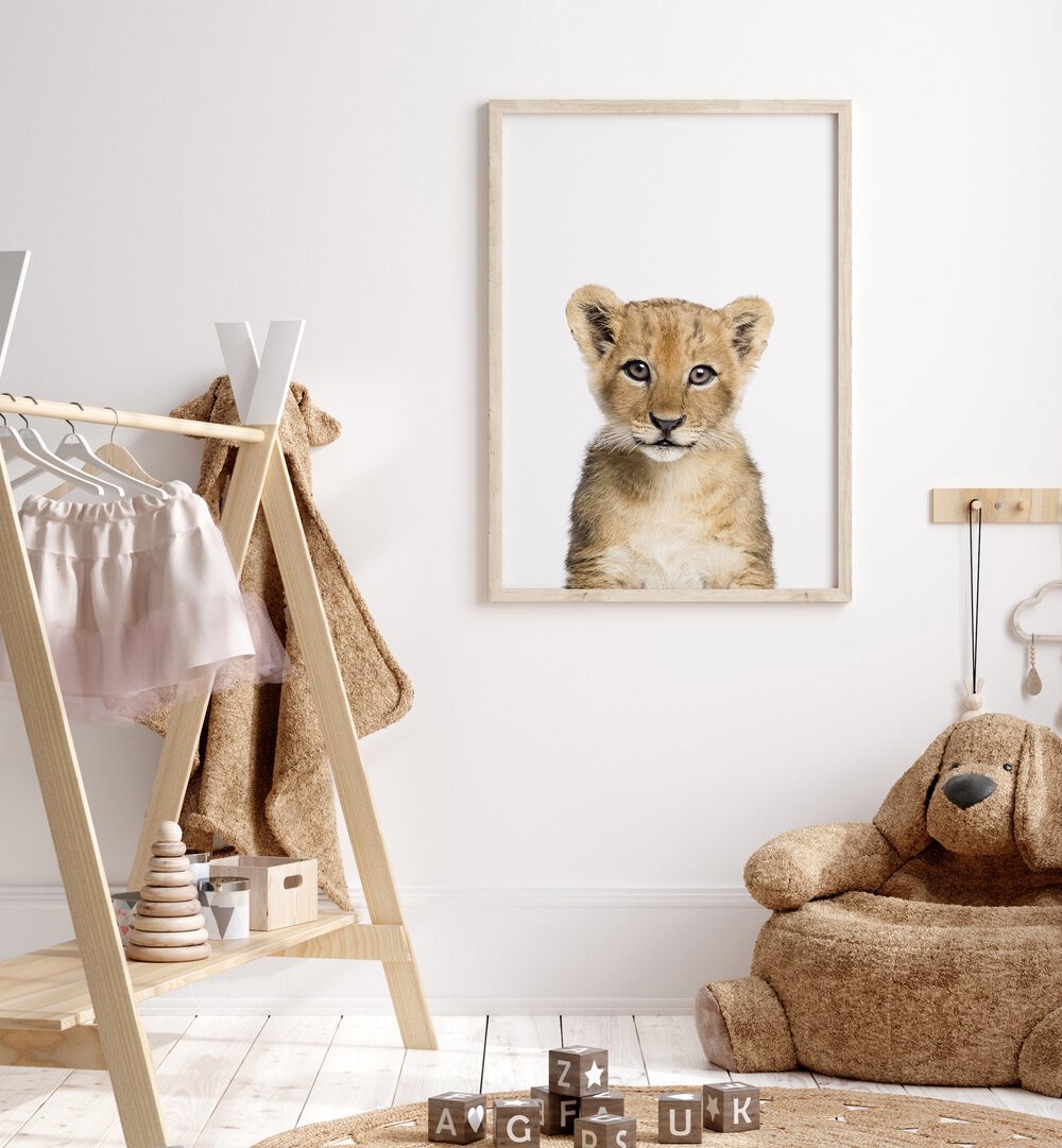 Charming BABY LION, KIDS ROOM PAINTINGS create a playful atmosphere in your child's space, blending fun and warmth.
