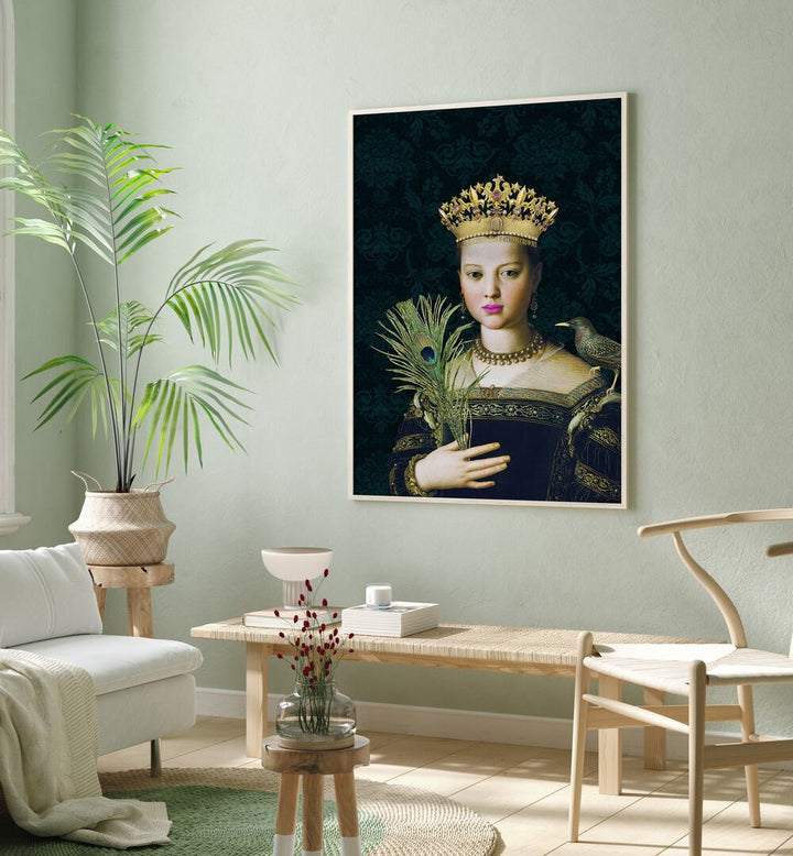 QUEEN CROWN , PORTRAITS & FIGURATIVE ILLUSTRATIONS