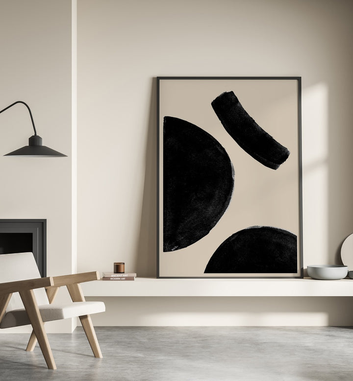 SIMPLE BLACK COMPOSITION, GEOMETRIC ART PRINTS enhances minimalist décor with bold abstract shapes and elegant design.