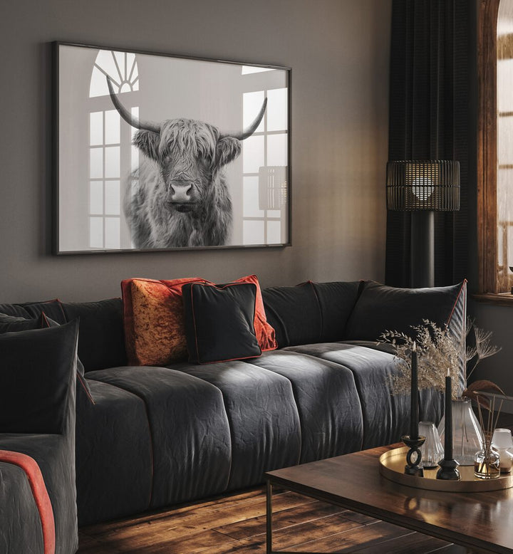 Stunning HIGHLAND BULL, ANIMAL PAINTINGS enhance your decor with strength and charm, perfect for nature lovers.