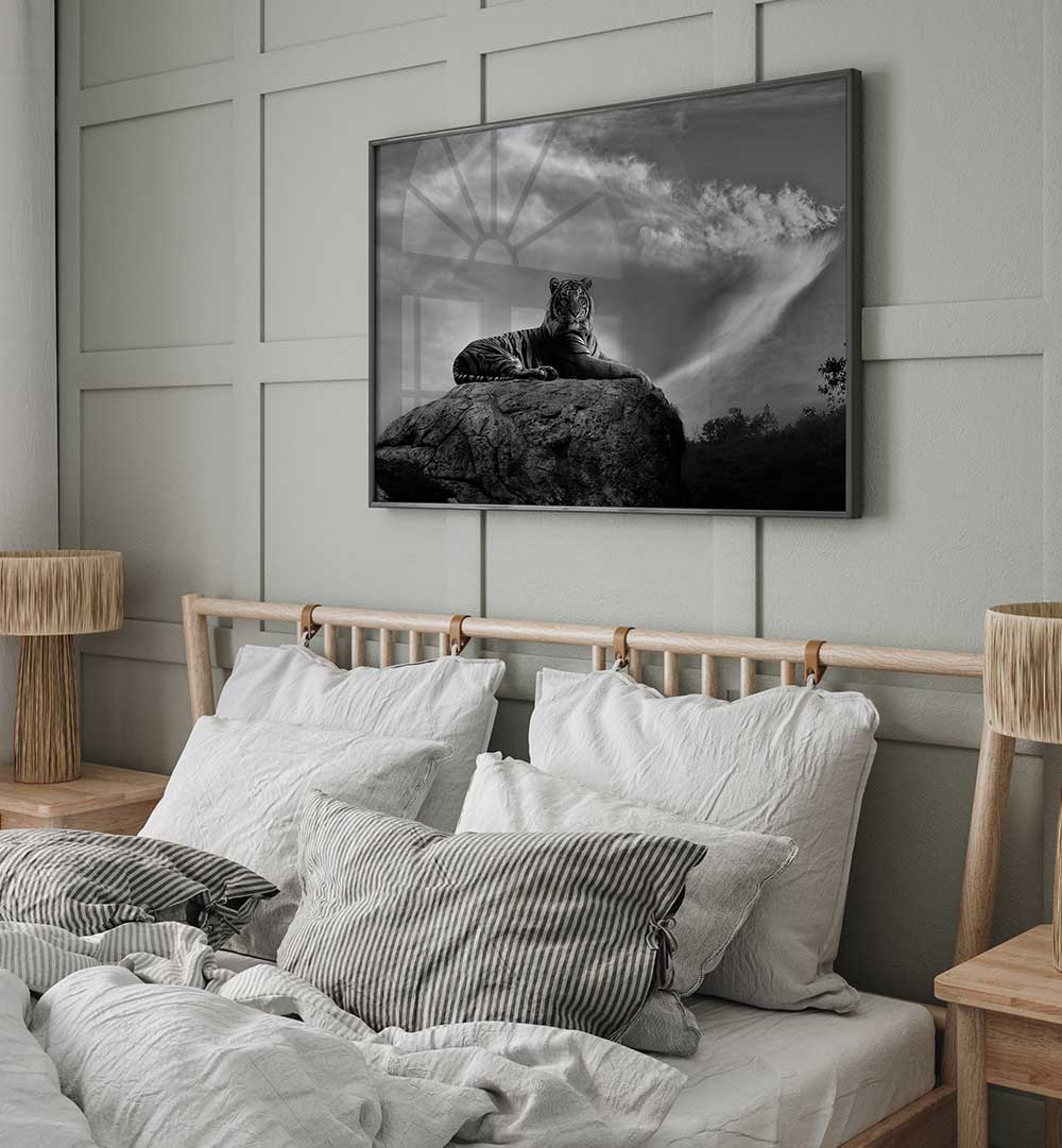 ON THE WATCH  , PHOTOGRAPHY PRINTS