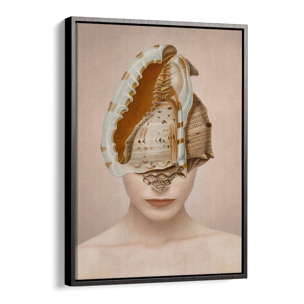 SEASHELL WOMAN