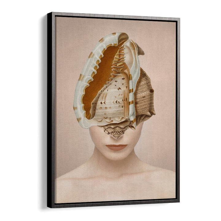 SEASHELL WOMAN