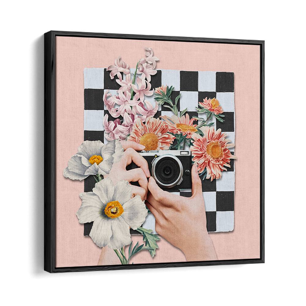 VINTAGE CAMERA FLORAL DREAMS