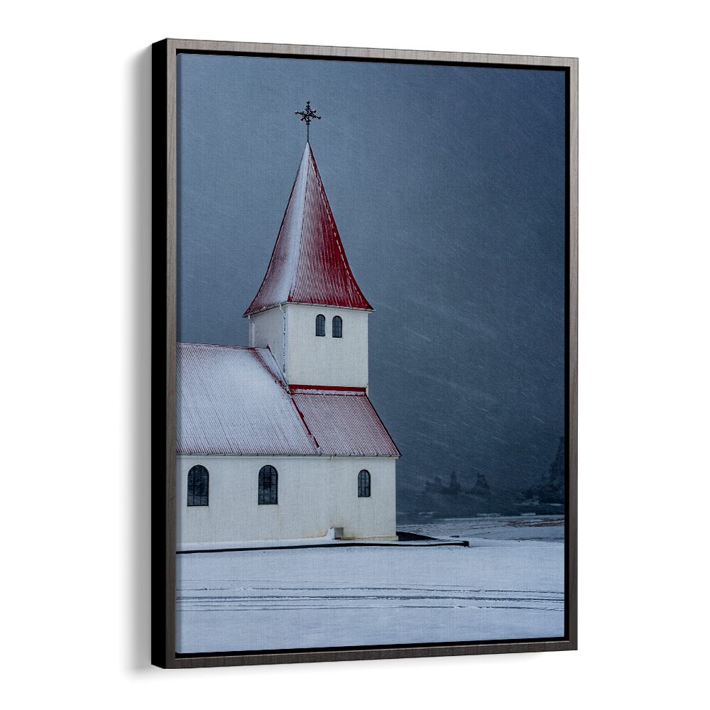 SNOW STORM IN VIK , LANDSCAPE PHOTO PRINTS , LANDSCAPE PHOTOGRAPHY