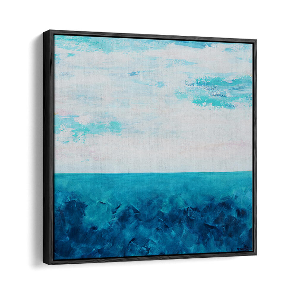 BLUE OCEAN AND A CLOUDY SKY