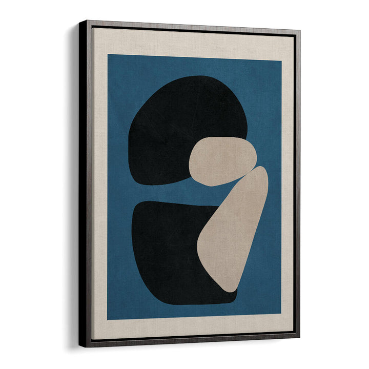 CONTRASTING SHAPES