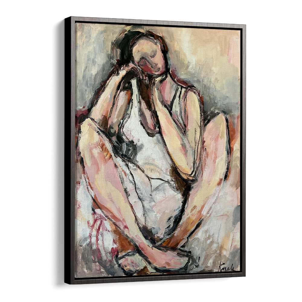 ENGINEPENSIVE SEATED WOMAN