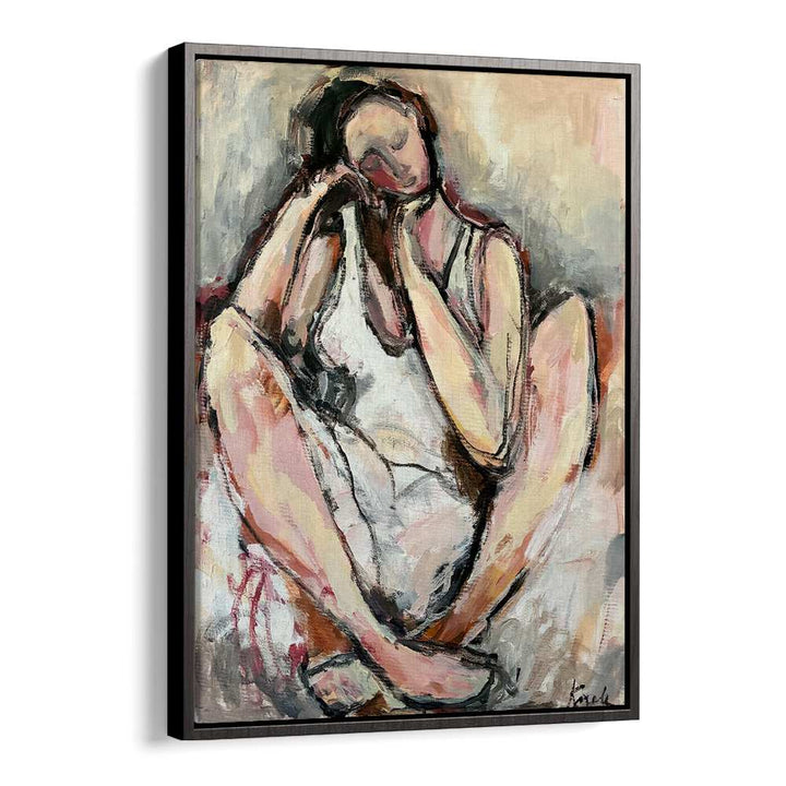 ENGINEPENSIVE SEATED WOMAN