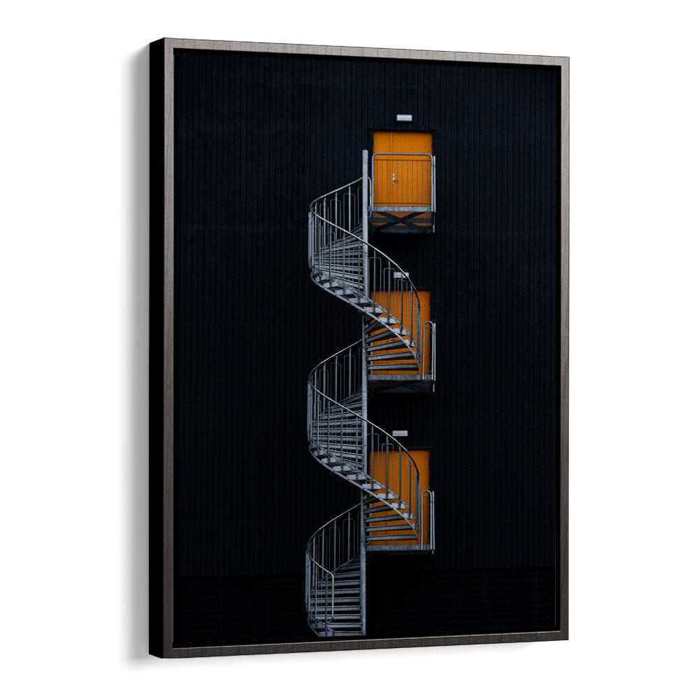 SPIRAL STAIRCASE XB