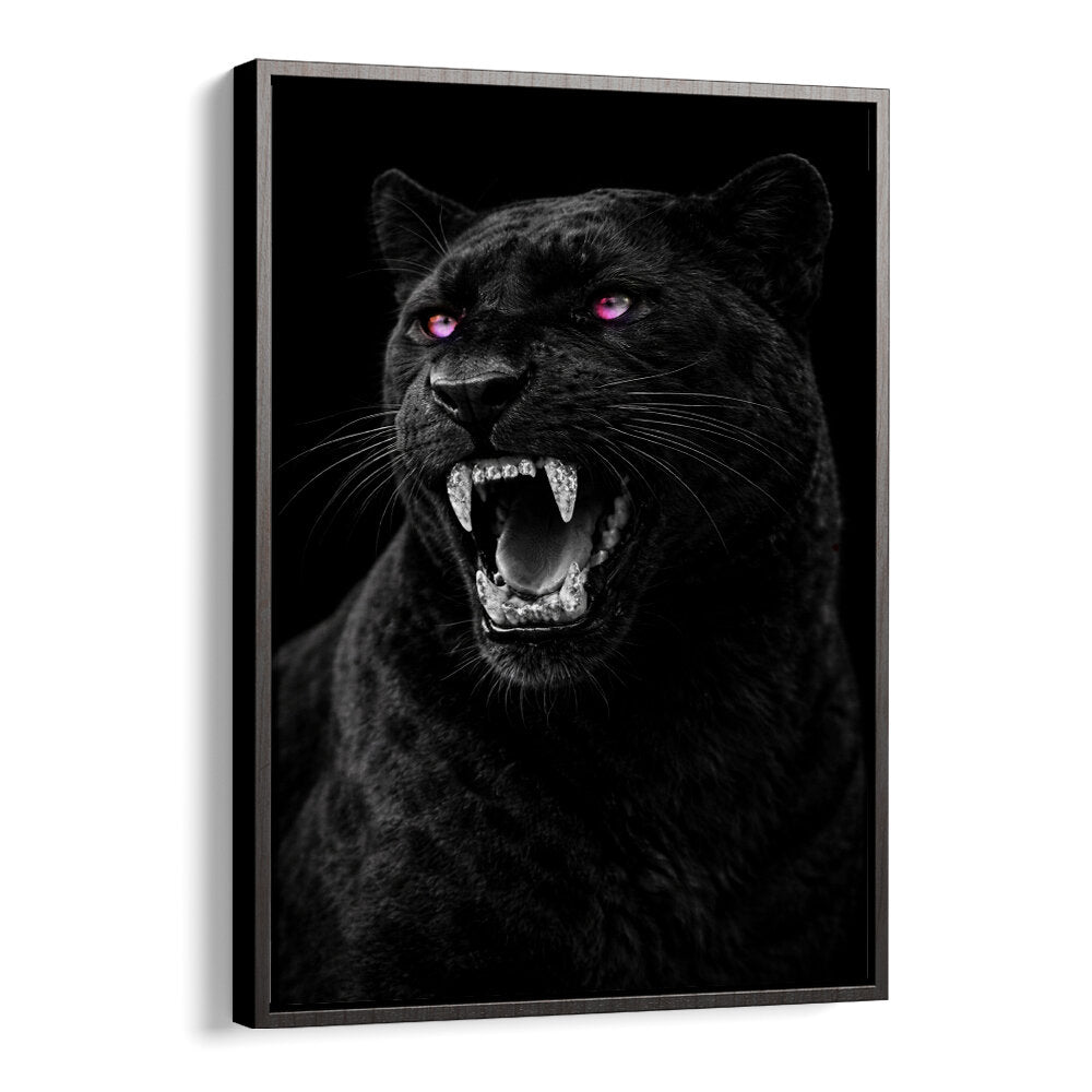ROARING LEOPARD