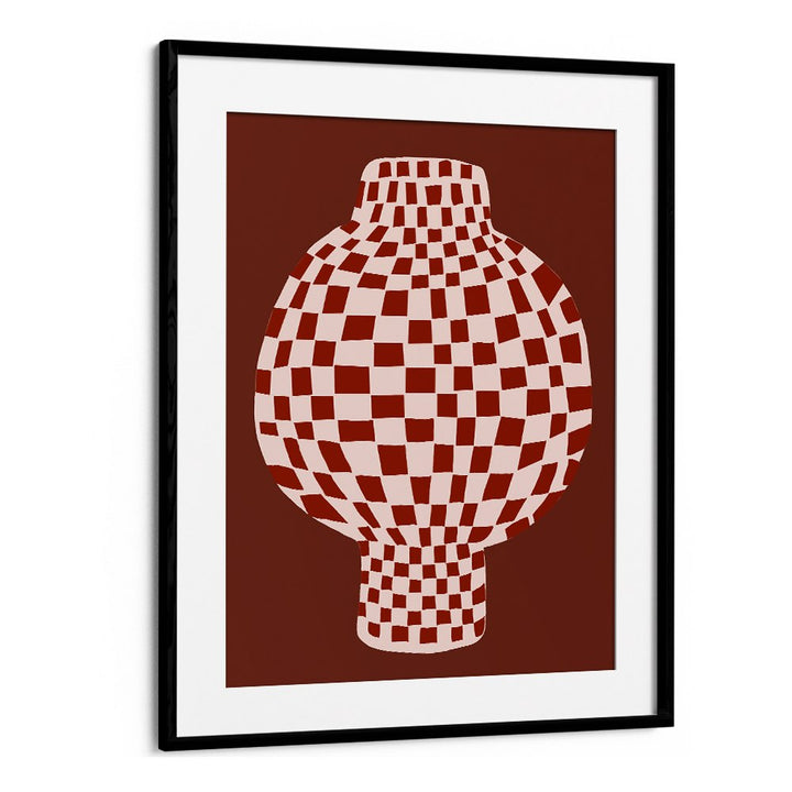 EARTHY CHECKERED VASE