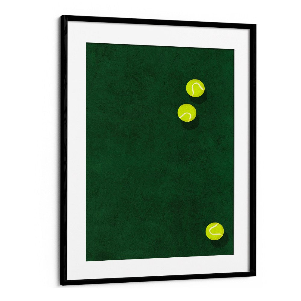 GREEN COURT TENNIS BALLS