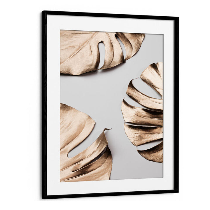 Stylish MONSTERA GOLD I, FASHION POSTERS featuring elegant gold leaves, perfect for enhancing your home decor.