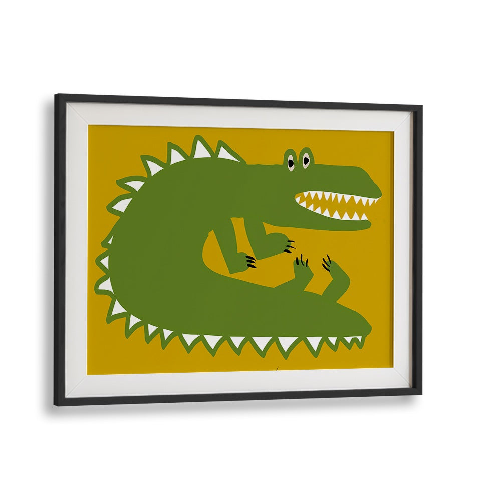 PLAYFUL GREEN ALLIGATOR