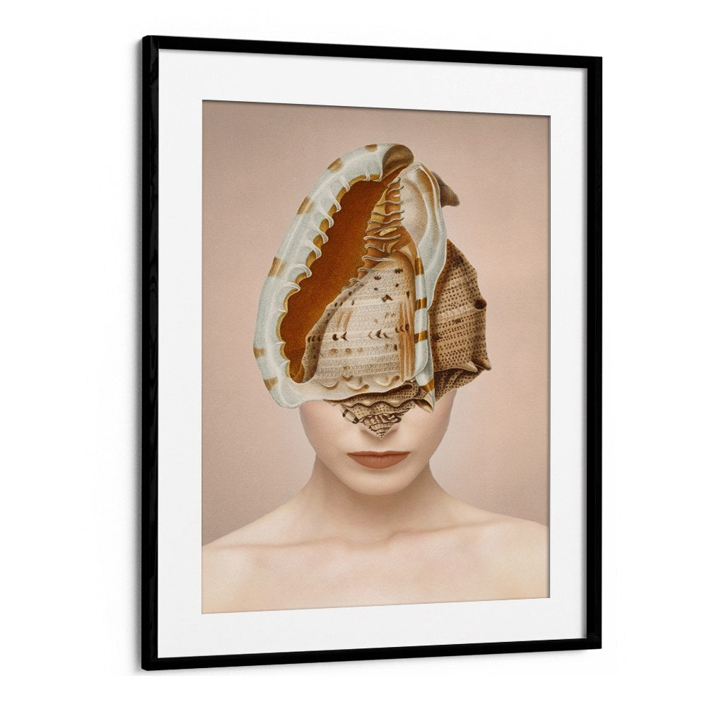 SEASHELL WOMAN