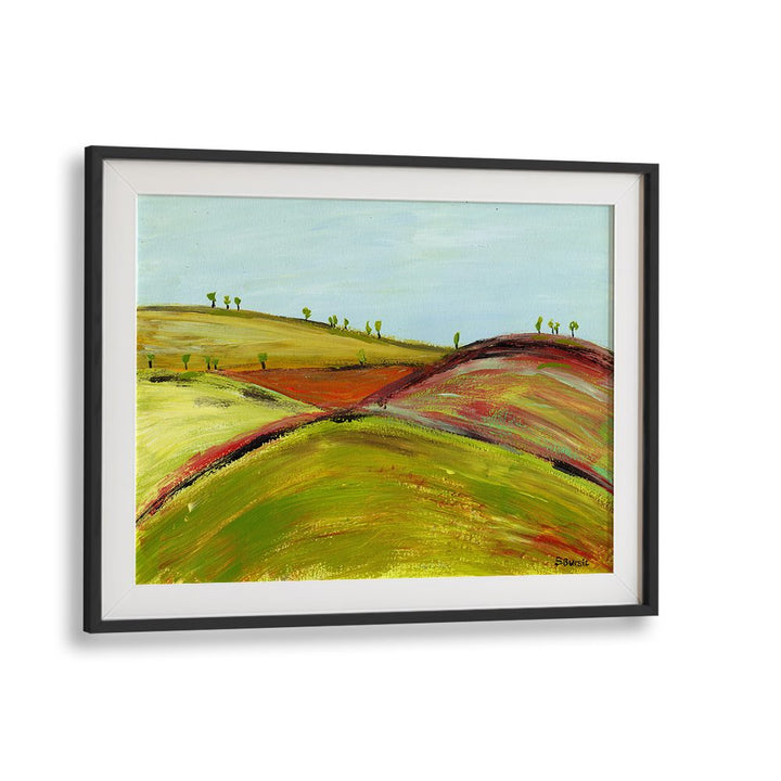 VIBRANT ROLLING HILLS