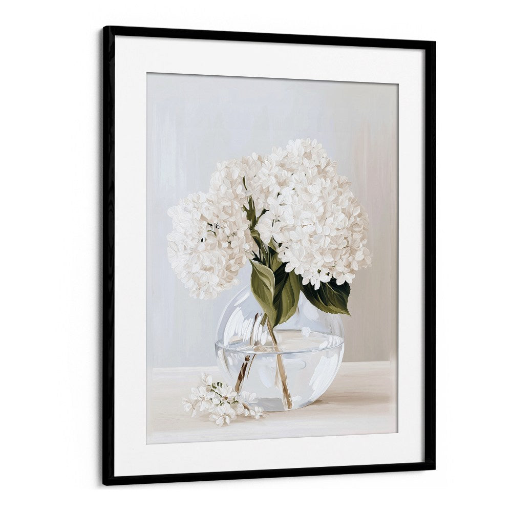 WHITE HYDRANGEAS VASE