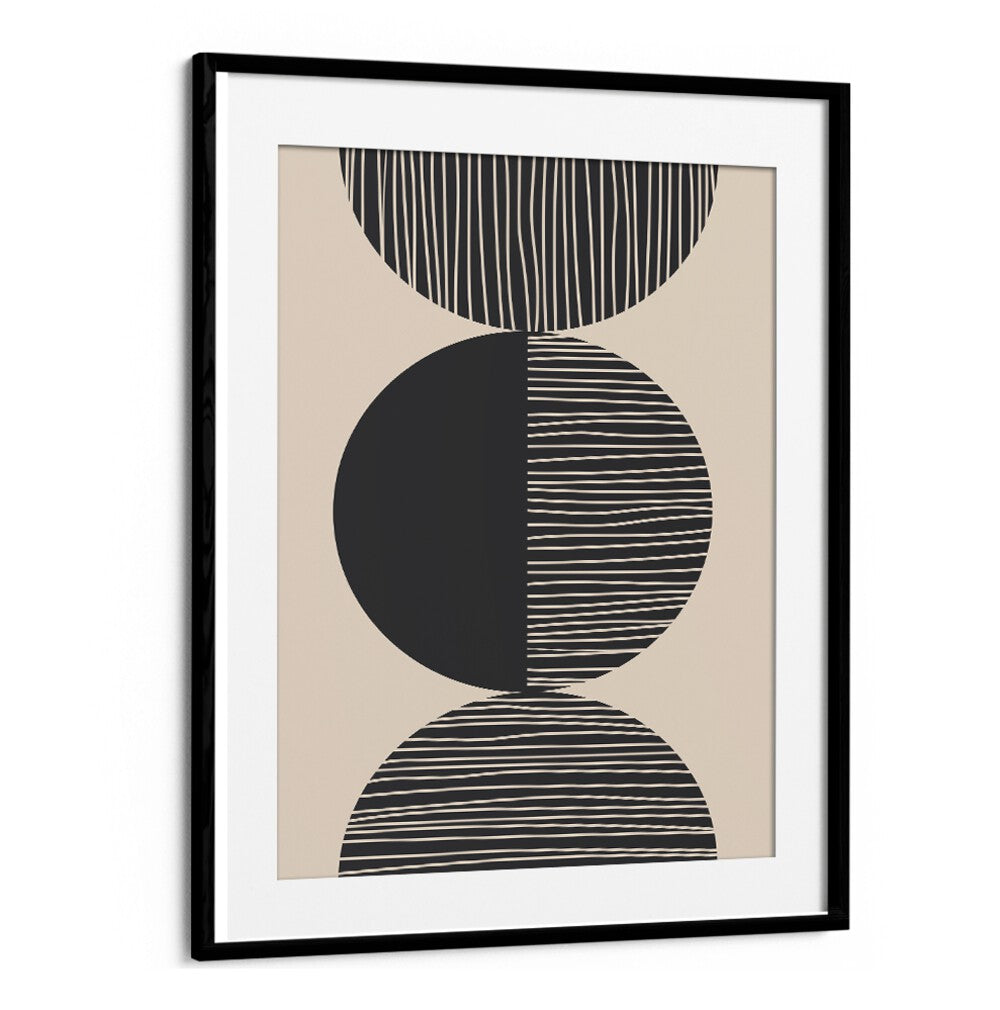 BLACK CIRCLE ART