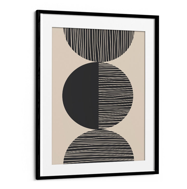 BLACK CIRCLE ART
