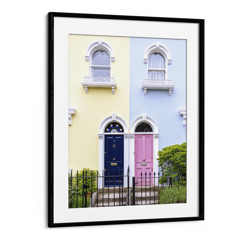 Charming DOORS OF LONDON, PHOTOGRAPHY PRINTS showcase vibrant doors, perfect for enhancing your living space.