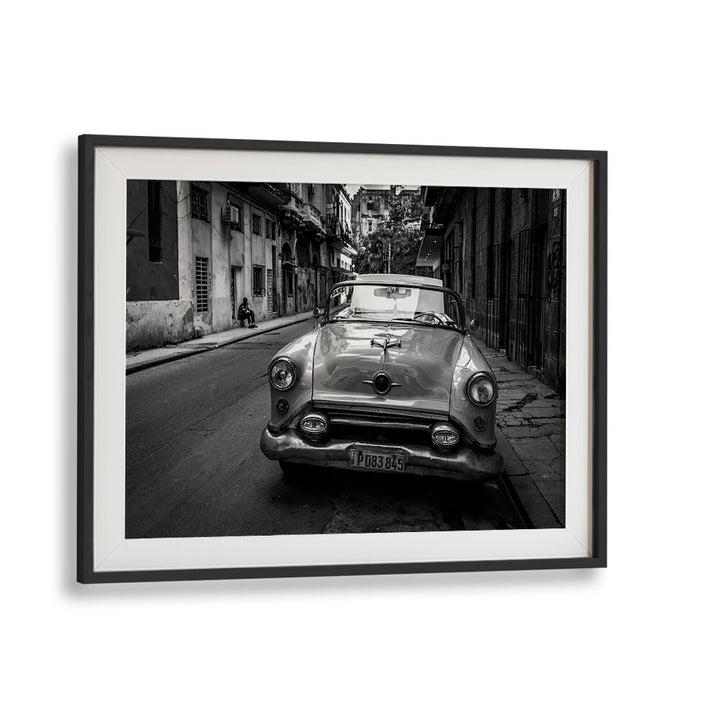 Captivating vintage car on a Havana street in HABANA STREET IN BACK AND WHITE III, PHOTOGRAPHY PRINTS.