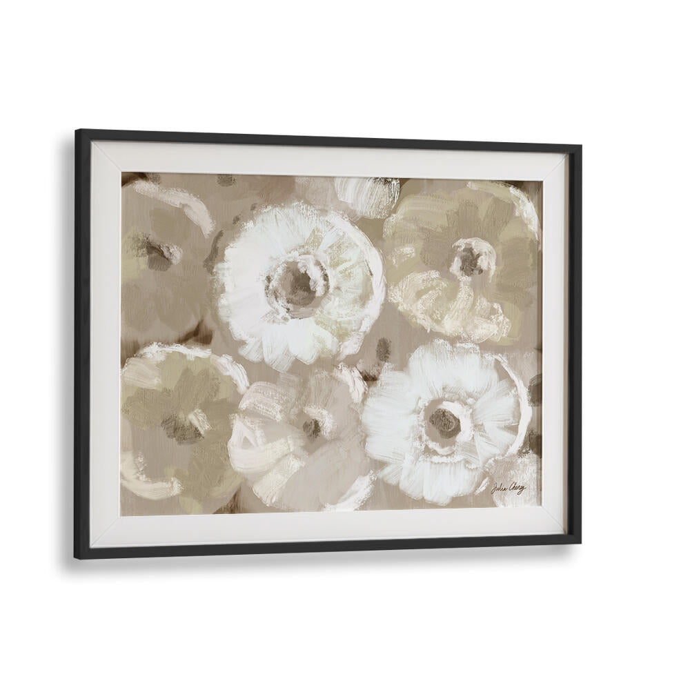 ALL OVER WHITE FLOWERS