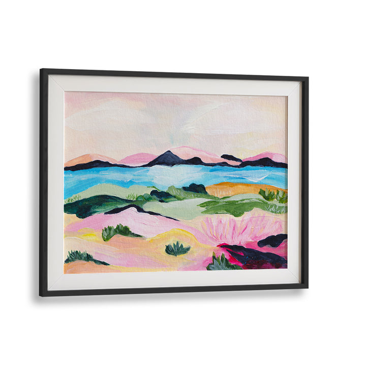 COLORFUL MOUNTAIN LAKE