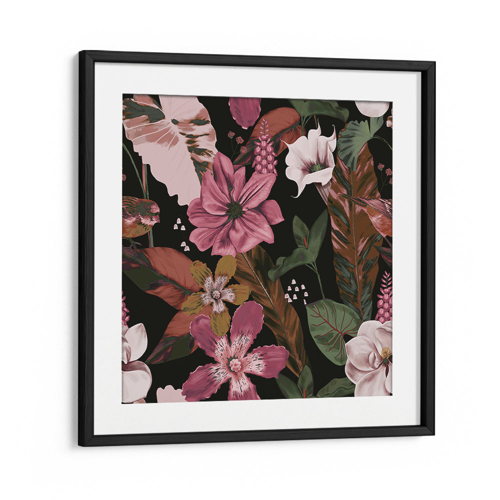 DARK TROPICAL BLOOMS