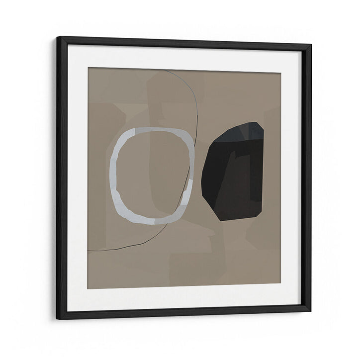 Elevate your decor with NEUTRAL SHAPES II, ABSTRACT PAINTINGS, showcasing modern elegance and minimalist beauty.
