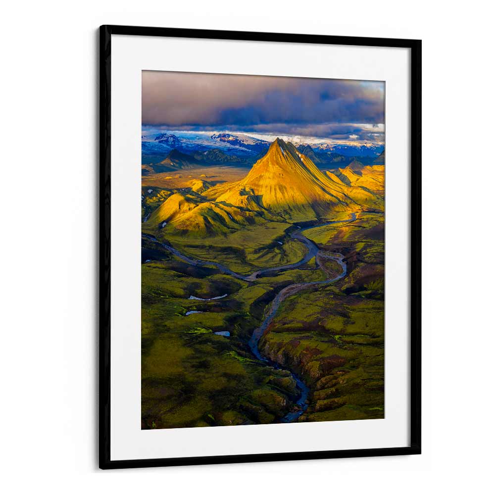 ICELAND HIGHLAND BY MICHAEL ZHENG , LANDSCAPE PHOTO PRINTS