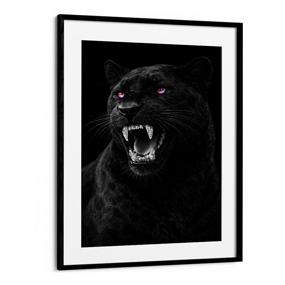 ROARING LEOPARD