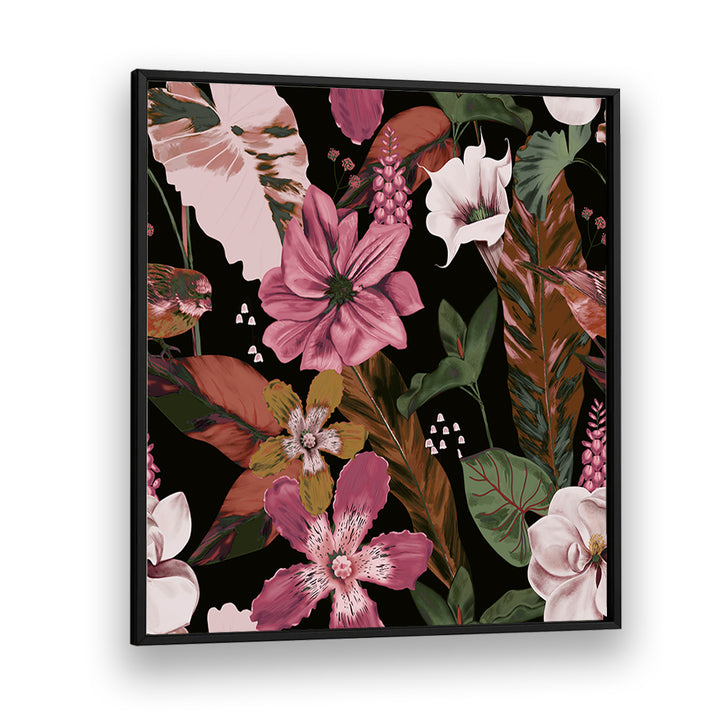 DARK TROPICAL BLOOMS