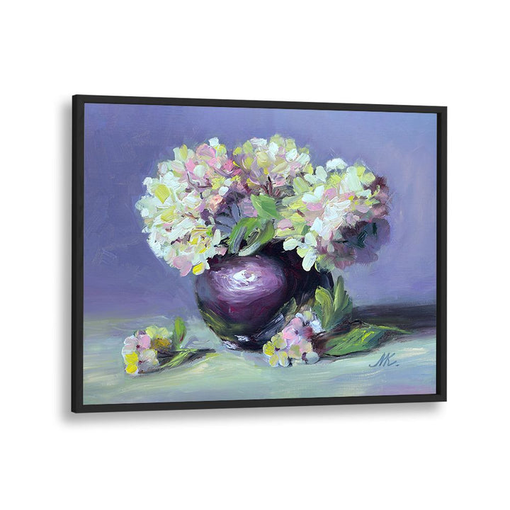 PAINTERLY HYDRANGEAS IN VASE