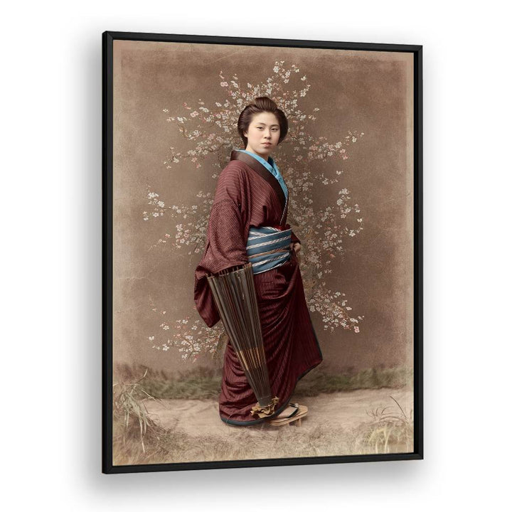 KIMONO WOMAN CHERRY BLOSSOMS
