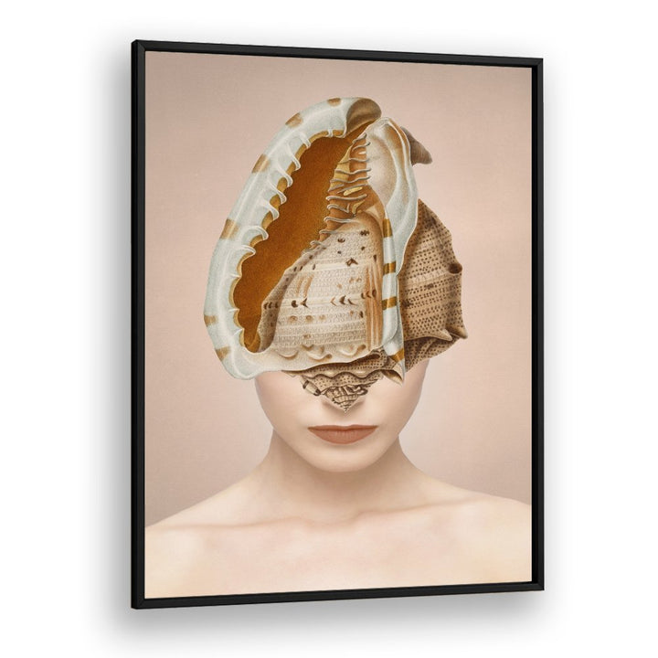 SEASHELL WOMAN